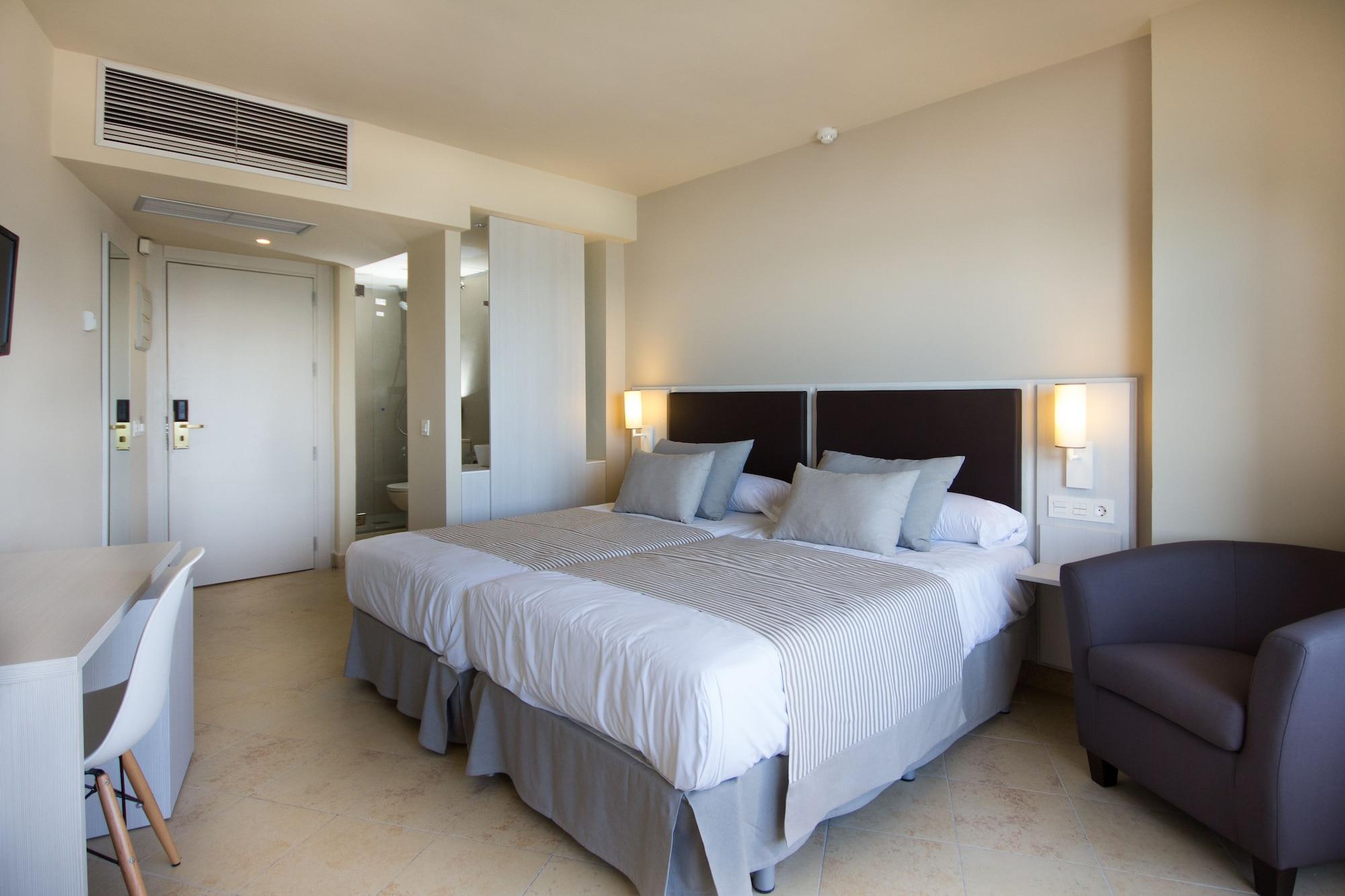 Hotel El Puerto By Pierre Vacances Fuengirola Exterior photo